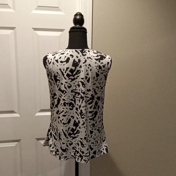 Cowl Neckline Sleeveless Blouse Women's Size Large - Picture 3 of 4